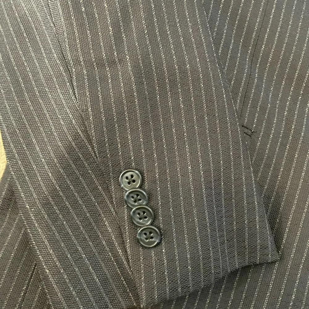 John Varvatos Star USA Textured Wool Chalk Stripe Suit Jacket in‎ Charcoal 44 L
